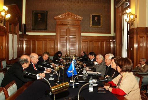 La Comisión sobre Asuntos Internacionales del Parlamento Uruguayo recibe al Secretario General de la OEA, Dr. José Miguel Insulza(30 de septiembre de 2011)